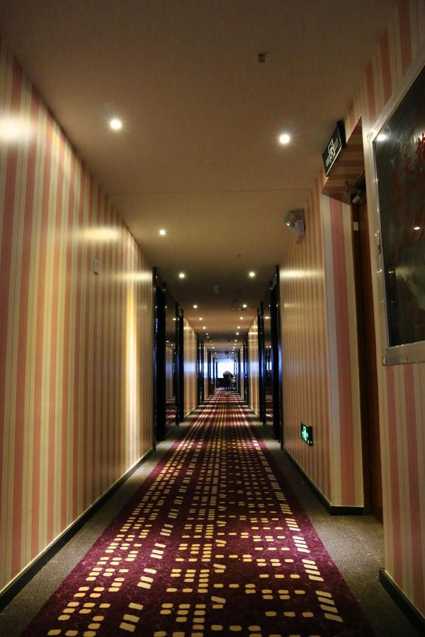 D•Mark Hotel 구이양 시 외부 사진
